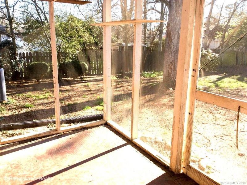 322 Cedar St, Lincolnton, NC 28092