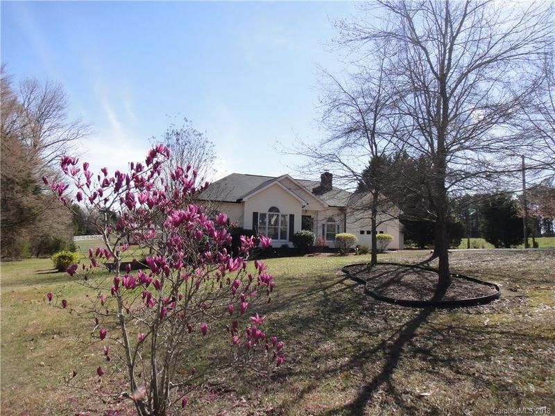 12201 Ritchie Rd, Midland, NC 28107