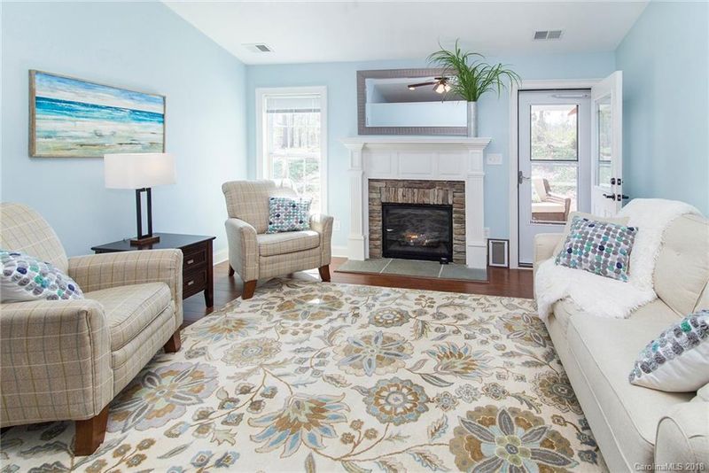 6634 Maple Knob Ct, Denver, NC 28037
