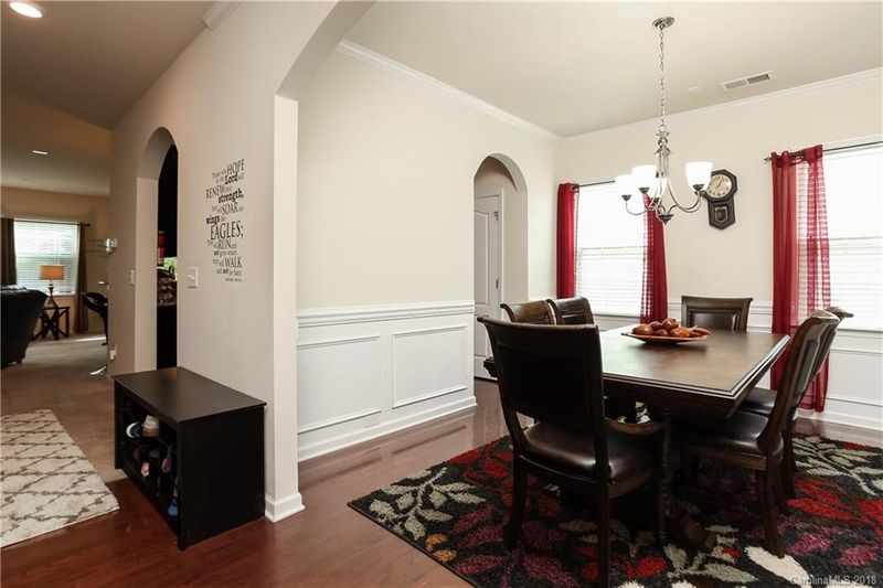 7302 Agnew Dr #27, Charlotte, NC 28278