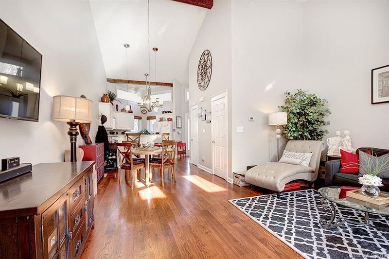 14003 Queens Harbor Rd, Charlotte, NC 28278