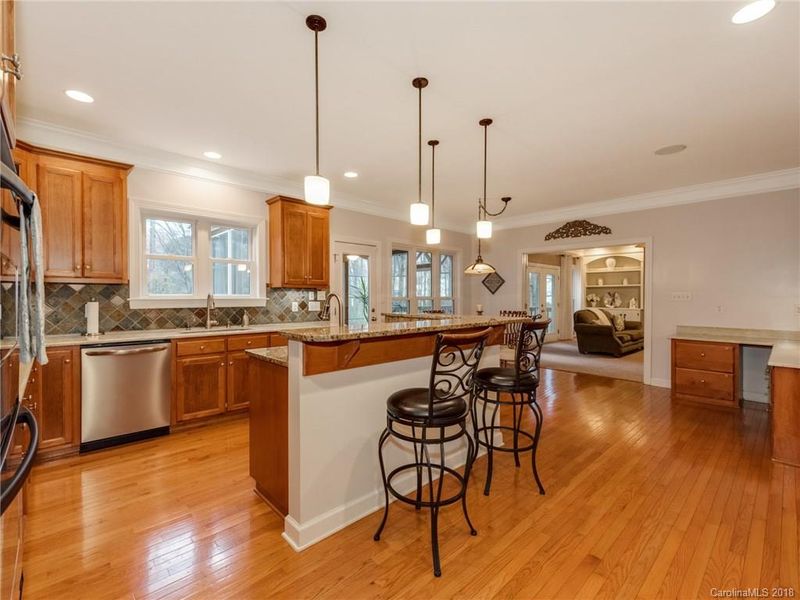 5139 Foxbriar Trl, Charlotte, NC 28269