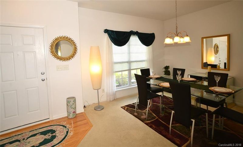 1702 Summit Ridge Ln, Kannapolis, NC 28083