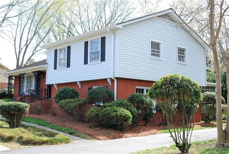 7013 Old Forge Dr #28, Charlotte, NC 28226