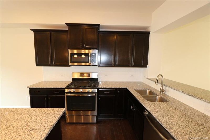 313 Annandale Dr #231, Tega Cay, SC 29708