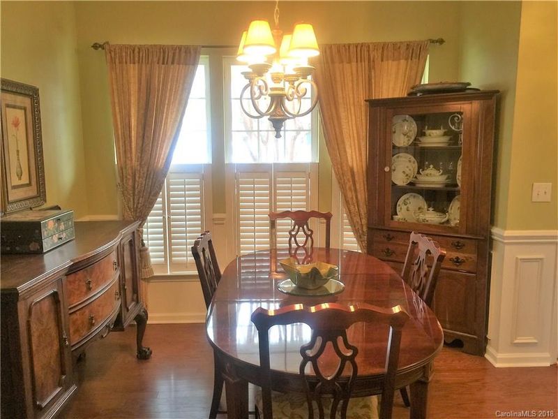 9631 Corbett Square Ln, Charlotte, NC 28214