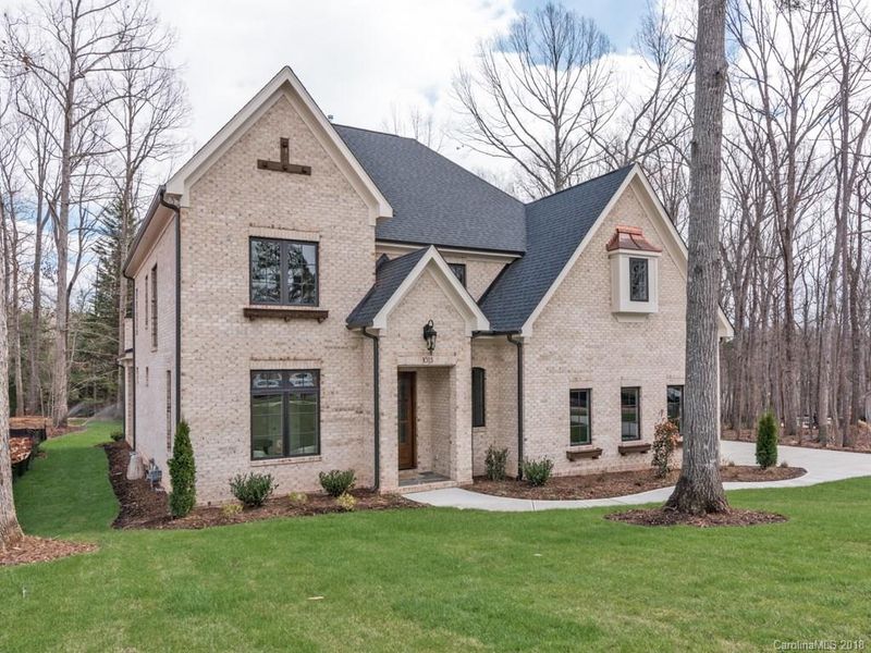 1013 Arborfield Dr #48, Matthews, NC 28105