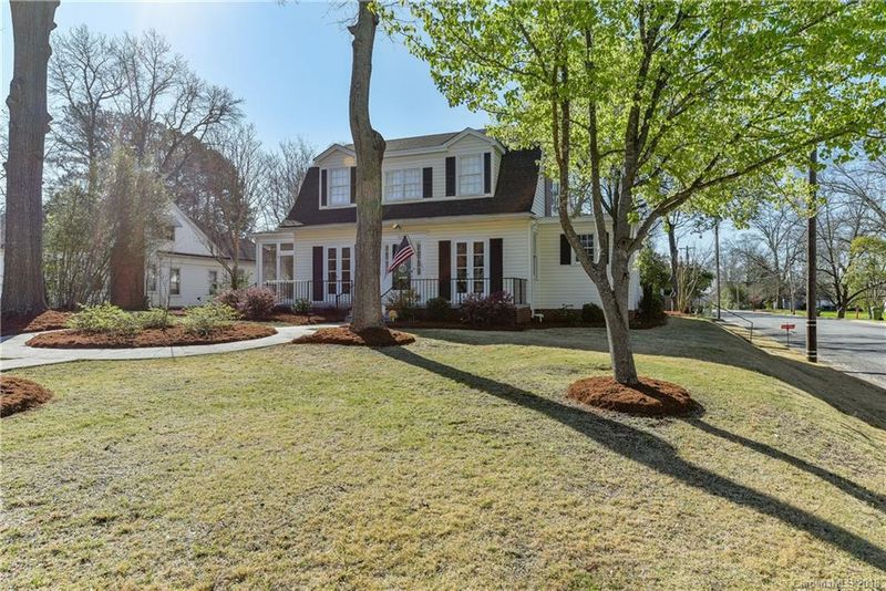 519 W Barr St, Lancaster, SC 29720