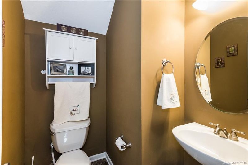 840 Chastain Ave, Concord, NC 28025