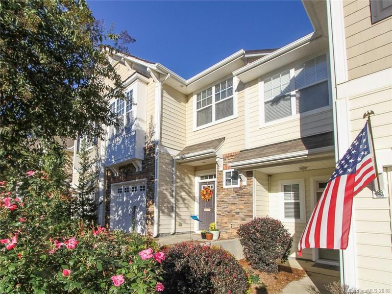 734 Petersburg Dr, Fort Mill, SC 29708