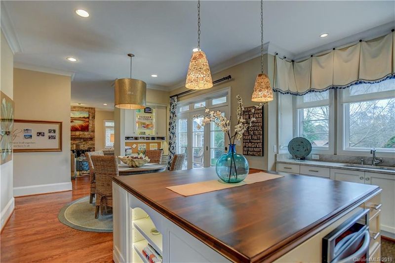 13604 Robert Walker Dr #138, Davidson, NC 28036
