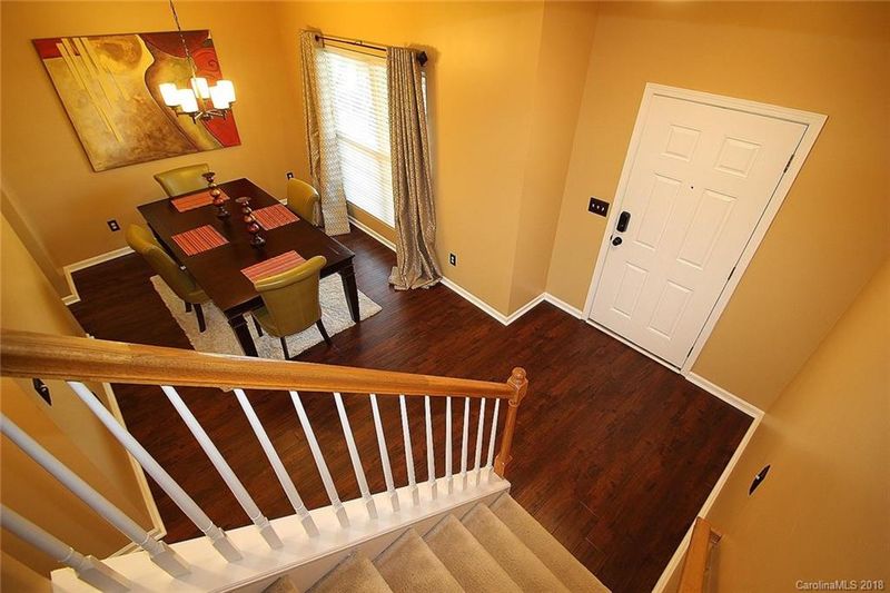 1125 Chalk Hill Ln, Charlotte, NC 28214