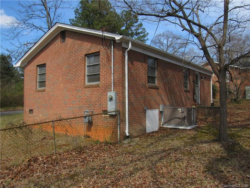 424 Sherman St, Gastonia, NC 28052