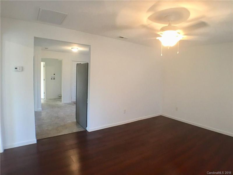 212 Johndy Ave, Kannapolis, NC 28083