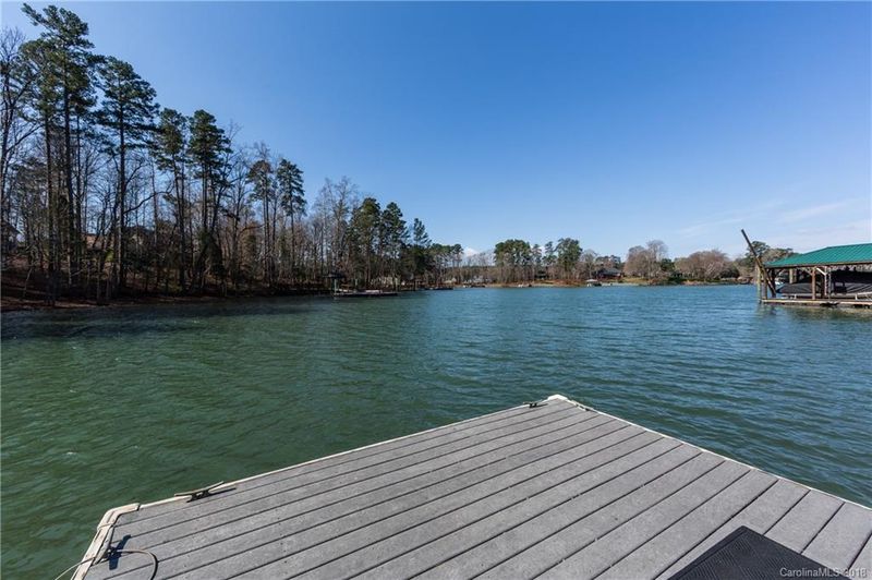 4316 Tranquillity Dr, Charlotte, NC 28216