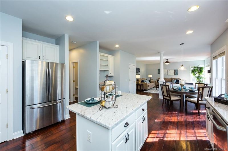 4316 Tranquillity Dr, Charlotte, NC 28216
