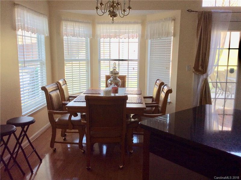 9410 Oren Thompson Rd, Charlotte, NC 28213