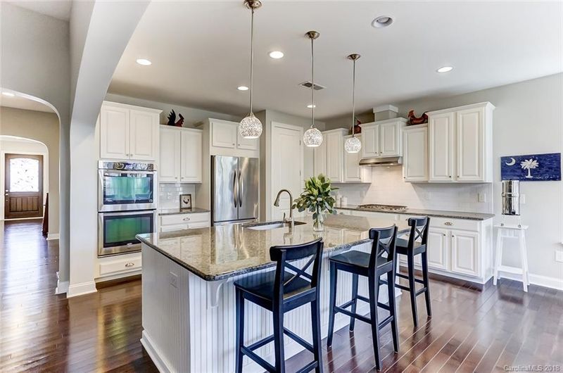 955 Castlewatch Dr, Fort Mill, SC 29708