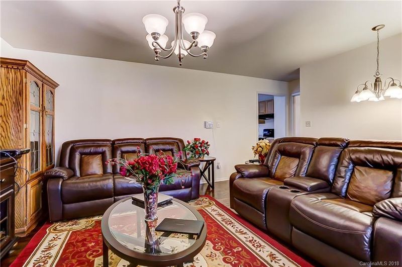 1507 Plumstead Rd #7, Charlotte, NC 28216