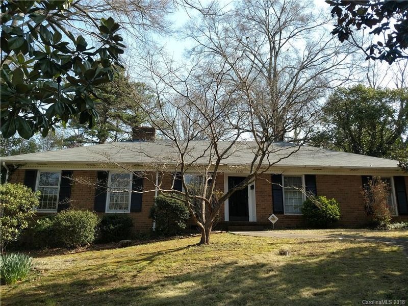 5401 Topping Pl, Charlotte, NC 28209