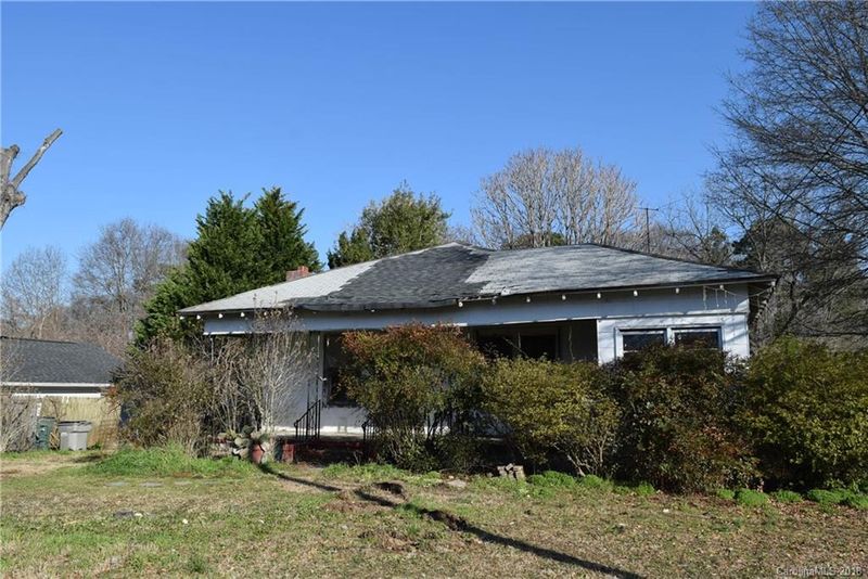 1006 E Mauney Ave, Gastonia, NC 28054