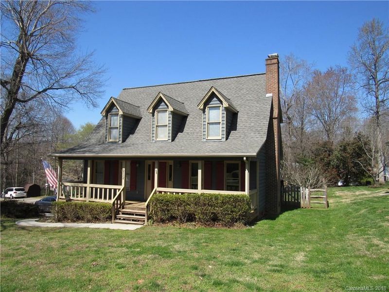 212 Treeline Dr, Belmont, NC 28012