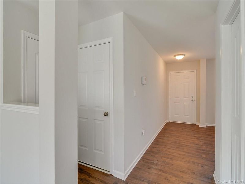 9831 Eagle Feathers Dr, Charlotte, NC 28214