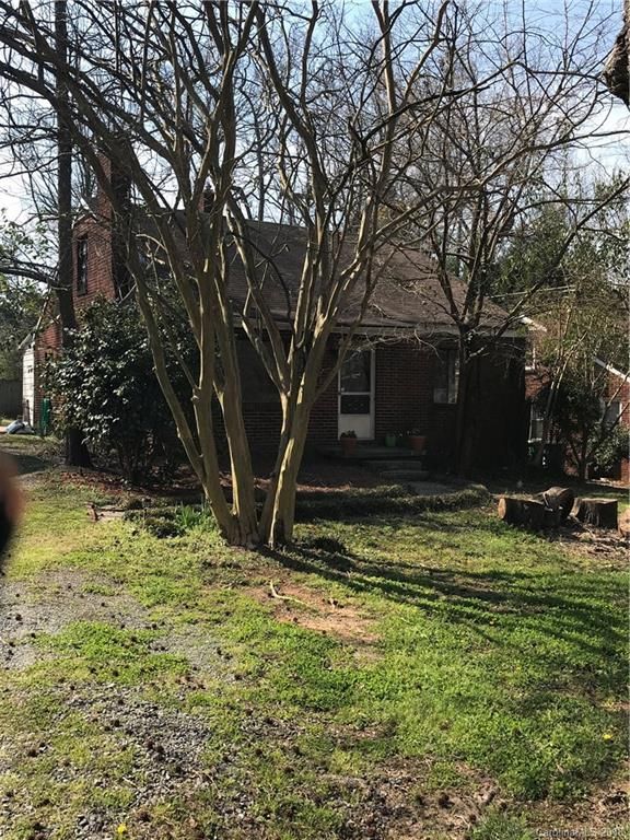 2000 Arnold Dr #28, Charlotte, NC 28205