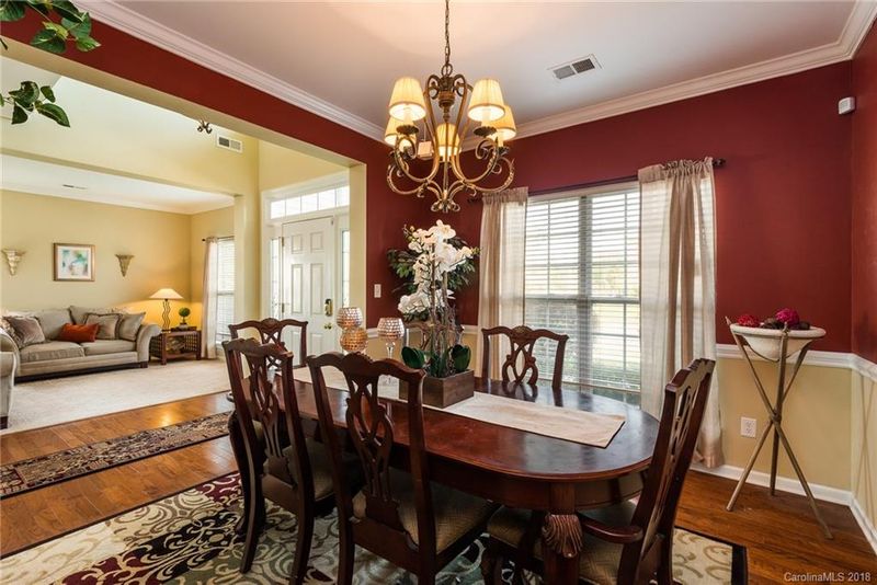 14215 Kendrick Cross Rd, Charlotte, NC 28273