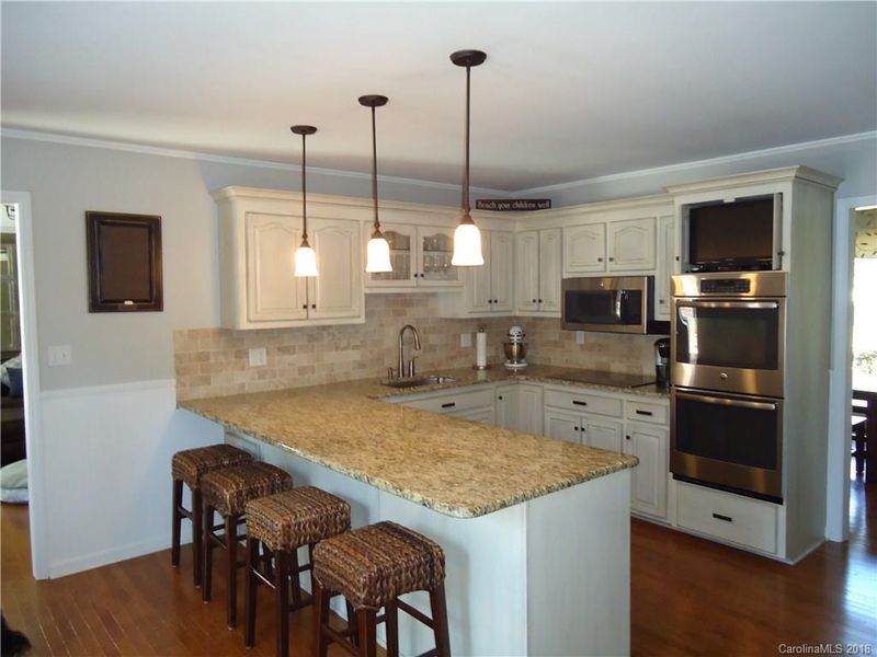 8062 Golf Course Dr N, Denver, NC 28037