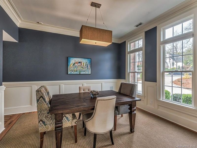 2138 Colony Rd, Charlotte, NC 28209