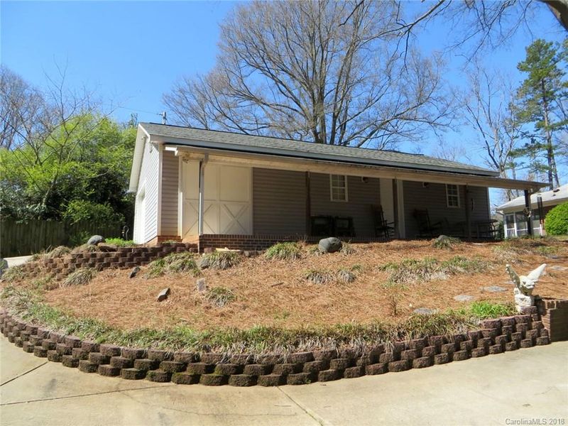109 Kimmswick Rd, Charlotte, NC 28214