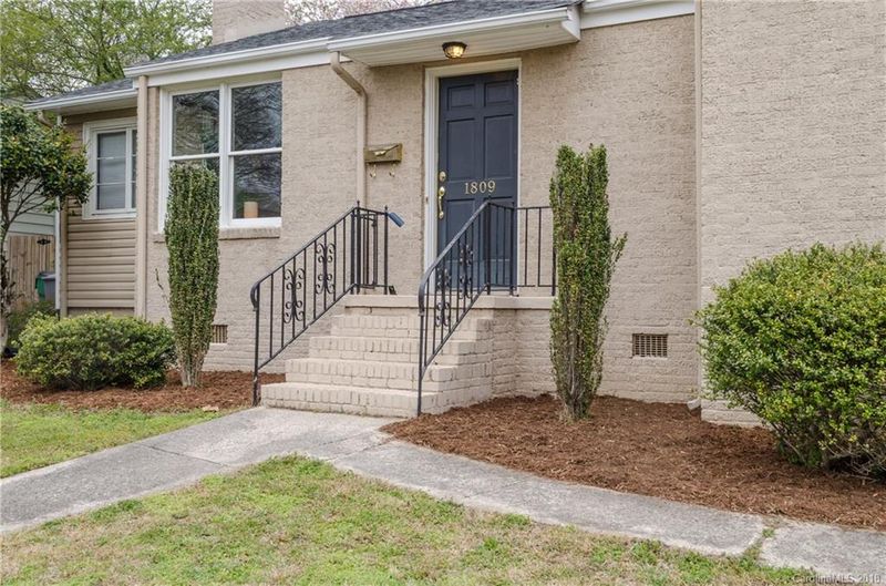 1809 Cochran Pl, Charlotte, NC 28205
