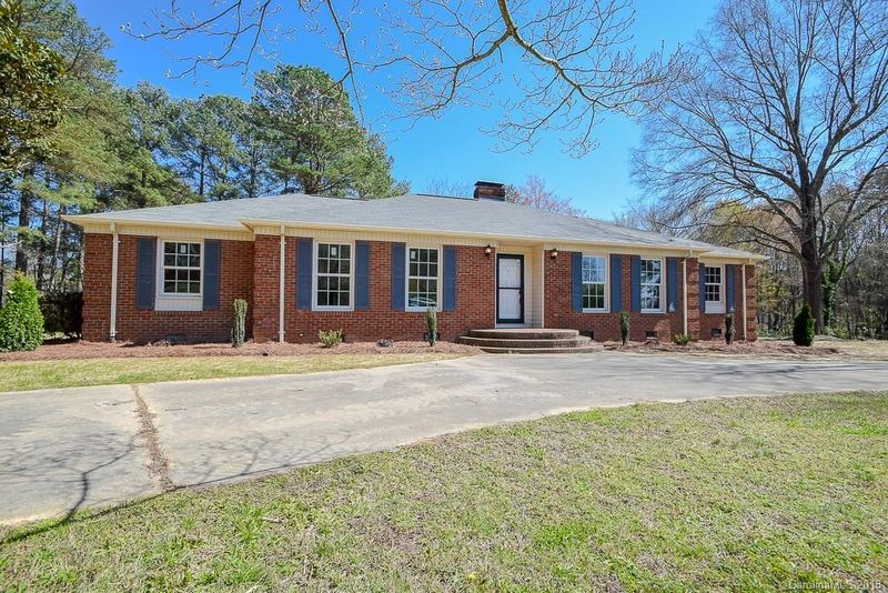 2115 Louise Dr, Monroe, NC 28112