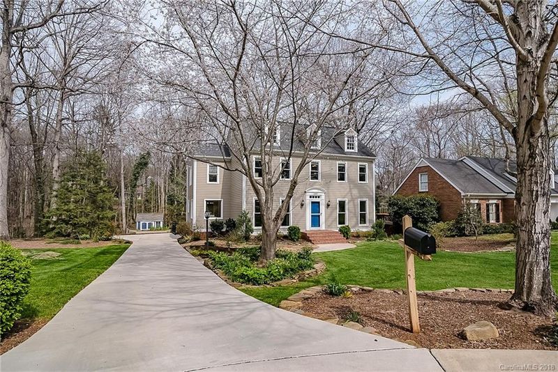 2307 Brandermill Pl, Charlotte, NC 28226