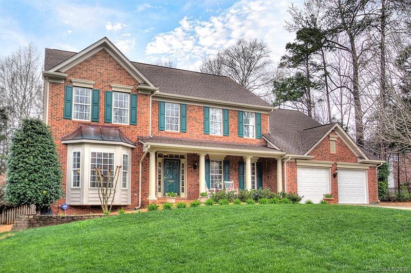 9002 Huntsmaster Pl, Waxhaw, NC 28173