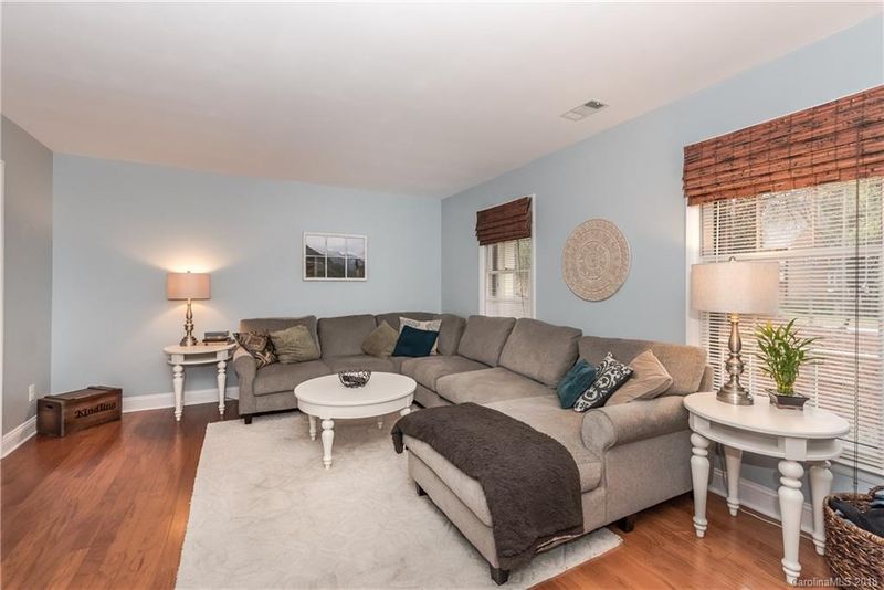 622 Neill Ridge Rd, Matthews, NC 28105