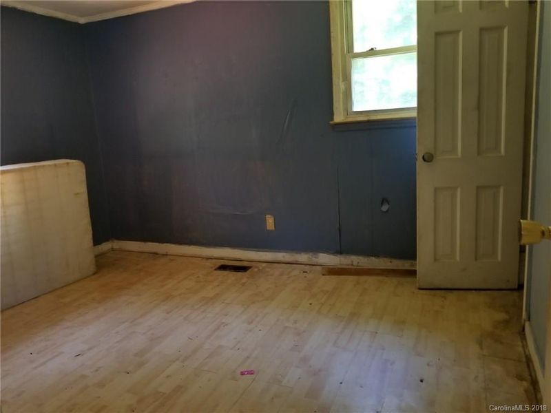 4638 Sadler Rd, Charlotte, NC 28278