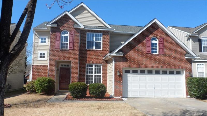 17511 Westmill Ln, Charlotte, NC 28277