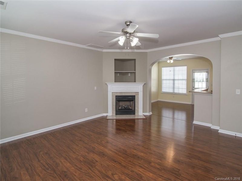 812 Gentlewinds Ct, Fort Mill, SC 29708
