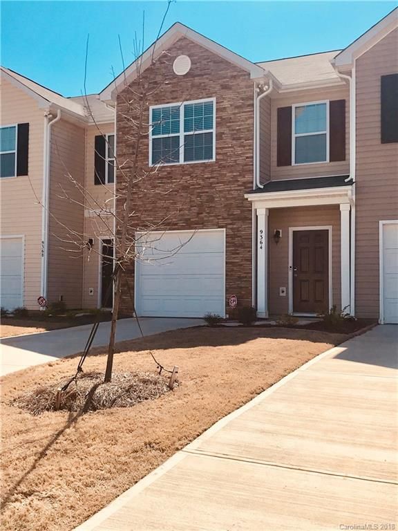 9364 Hamel St, Charlotte, NC 28215