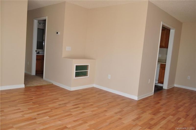 2401 Earley Cir #2, Kannapolis, NC 28083