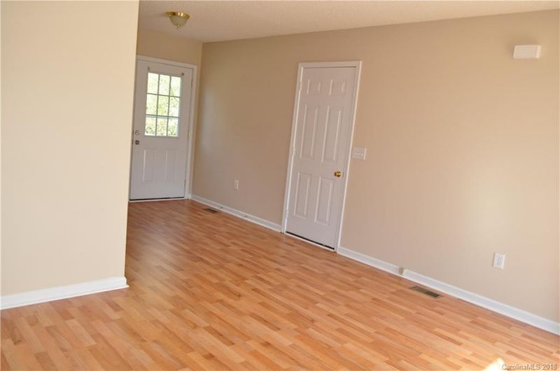 2401 Earley Cir #2, Kannapolis, NC 28083