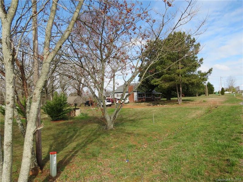 2529 Peeler Rd, Vale, NC 28168