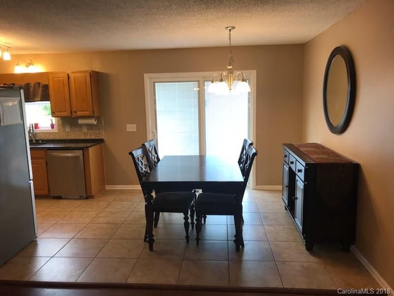 4741 Kemp Dellinger Rd, Maiden, NC 28650