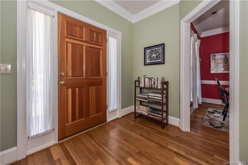 206 Mcconnell Dr, Davidson, NC 28036