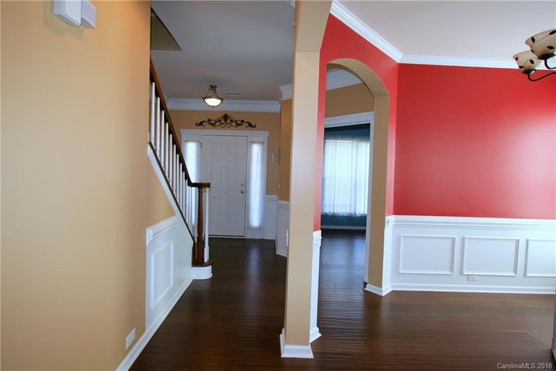 5717 Whitehawk Hill Rd, Mint Hill, NC 28227