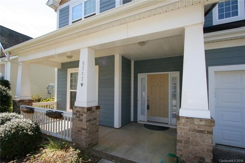 5717 Whitehawk Hill Rd, Mint Hill, NC 28227