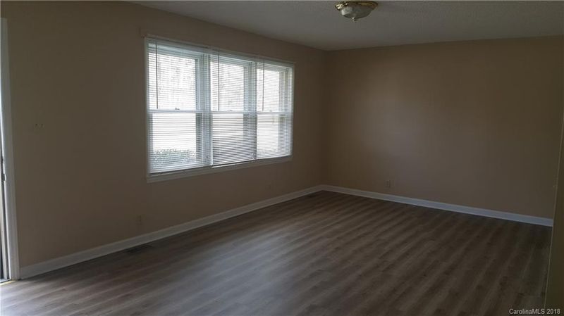 1820 Old Hillside Dr, Lancaster, SC 29720