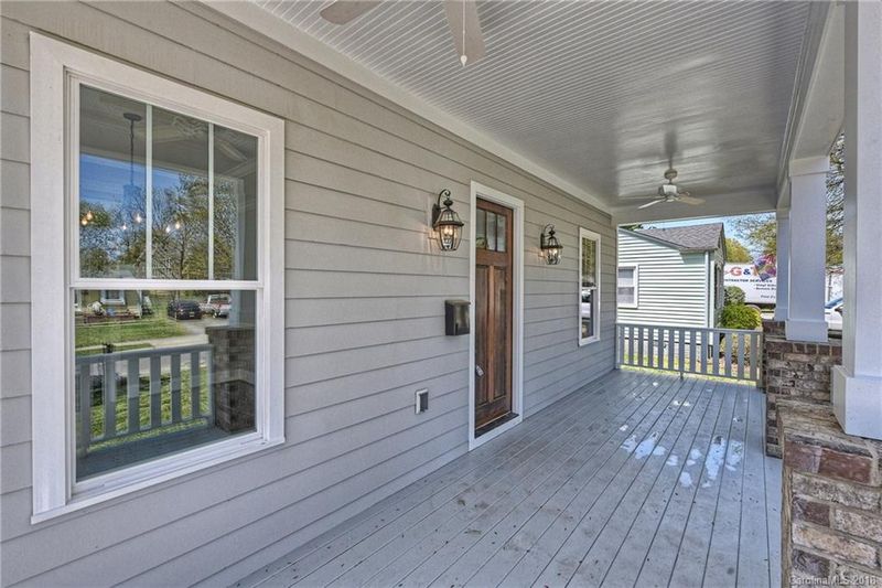 508 Greystone Rd, Charlotte, NC 28209